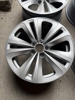 Prodám originální disky pro bmw f10 - 3