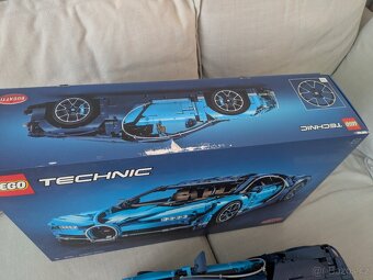 Lego Technic Bugatti Chiron 42083 - 3