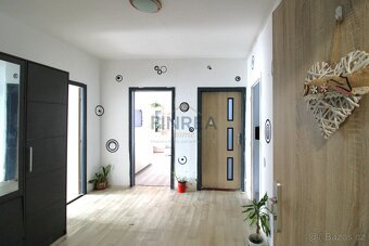 PRÁVĚ ZLEVNĚNO Prodej bytu 4+1 99 m2 Karla Čapka, Krupka - 3