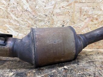 KATALIZÁTOR VW TOUAREG 7P 3.0 TDI 7L8254301 - 3