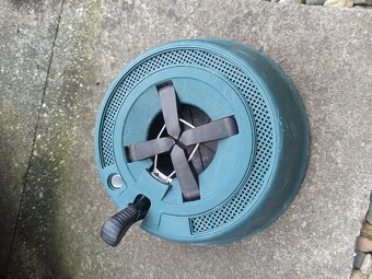 _Prodám_stojan_na_vanocni_stromek - 3