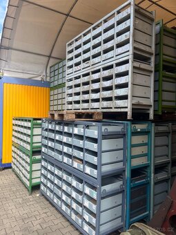 Zásuvkový,šuplíkový regál - 3