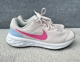 Růžové tenisky Nike, vel. 35,5 - 3