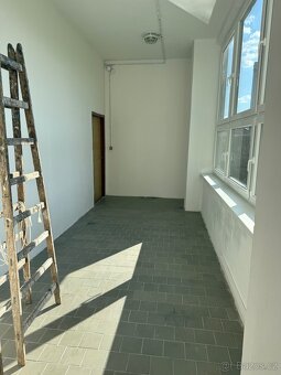 Kancelářské prostory k pronájmu - 3