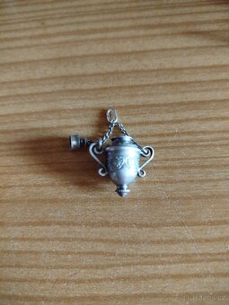 Amforka na parfém - přívěsek - 3