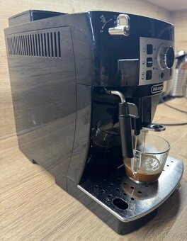 Delonghi Magnifica S - 3