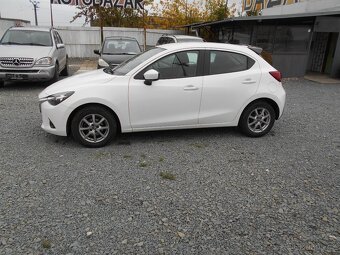 MAZDA 2 1.5 I - 3