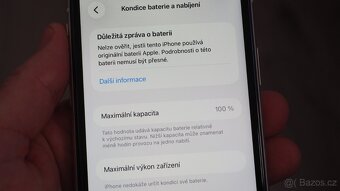 iPhone 11 64GB bílá - 3