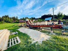 Pořez dřeva mobilní pásovou pilou Wood - Mizer - 3