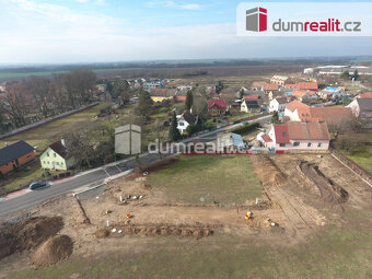 prodej stavebního pozemku Bezno - 3