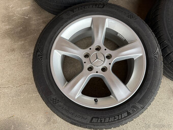 Mercedes ALU R16 + letní gumy Michelin na MB 203 / 209 - 3