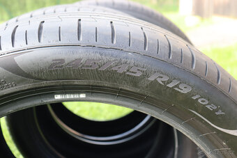 Prodám pneumatiky 245/45 R19 Pirelli P ZERO - 3