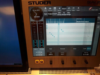 Studer OnAir 2500 18 faderů s externím napájením - 3