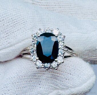 MIMOŘÁDNÝ 14K ZLATÝ PRSTEN SE SAFÍREM A DIAMANTY - BRILIANTY - 3