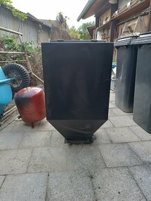Zásobník,šnek,ventilátor,ř.jednotka kotle - 3