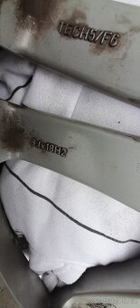 18 Volksw.Škodovka,Audina i na Seata aludisky - 3