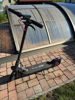Elektrická koloběžka GoGEN VOYAGER 500W S 801B, černá, APP - 3