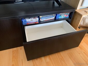 Tv stolek ikea - 3