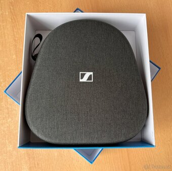 Sennheiser MOMENTUM 4 Wireless - 3