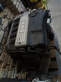Motor bmw - 3