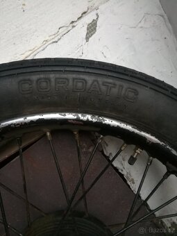 zadní kolo na ČZ 175 R19 - 3