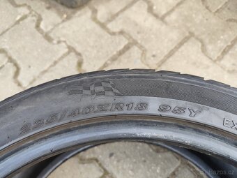 Letní pneu 235/40/18 - 3