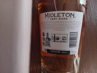 Irská whiskey Midleton Very Rare 2023 - 3