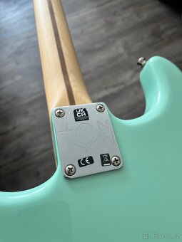 Fender Stratocaster Tom Delonge - 3