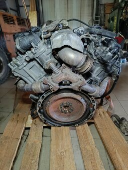 Motor MB OM642 350CDI z W164 - kompletní - 3