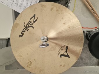Činely (Zildjian) - 3