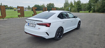 Škoda Octavia IV RS 2,0 TSI 195 kW facelift - 3