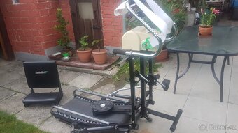 Masážní a multifunkční stroj na posilování. - 3