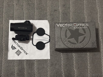 Kolimátor - Vector Optics - 3