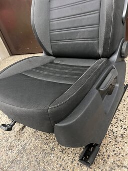 Octavia 3 sedačka LP řidič - 3