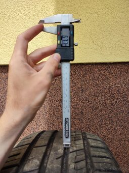 letní pneu 215/55 R17 - 3