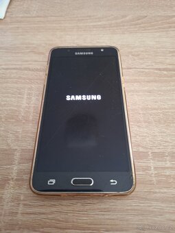 Samsung galaxy J3 - 3