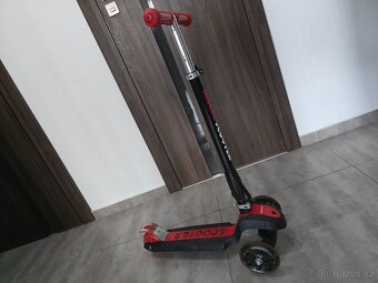 Dětská koloběžka Milly Mally Magic Scooter, Svítící, do 50kg - 3