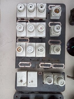 Bakelitová elektroinstalace - 3