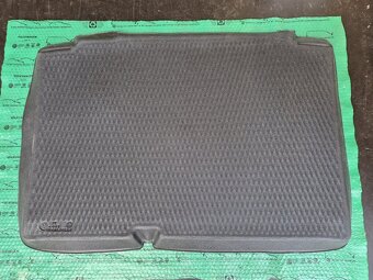 ochranná vana do kufru VW Polo (6R) od 2009 6R0061160 - 3