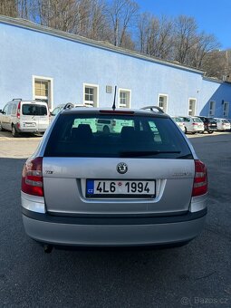 Škoda Octavia Combi 1.6 MPI - 3