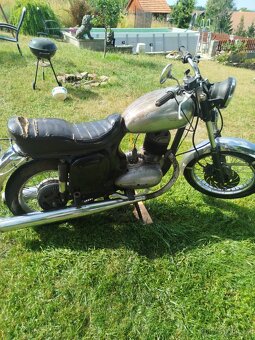 Jawa 250 - 3