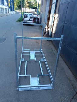 Box pro přepravu motocyklů - 3