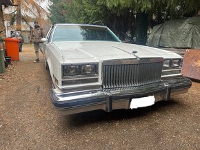 1978 Buick Riviera Coupe 5th gen. 350cu - 3