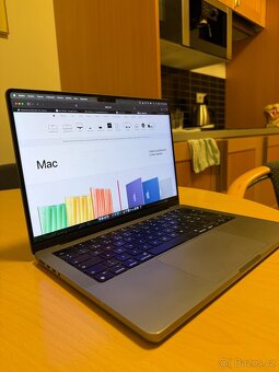 MacBook Pro 14" M3 CZ 2023 Vesmírně šedý - ZÁRUKA - 3
