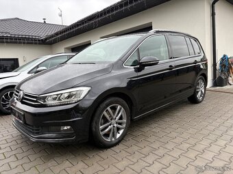 Volkswagen Touran 2tdi DSG 150ps Ful led světla Panorama - 3