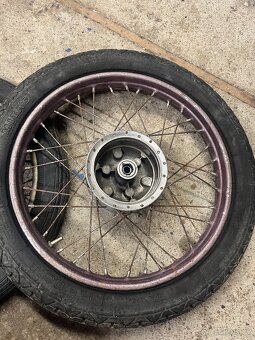 Jawa mustang Díly - 3