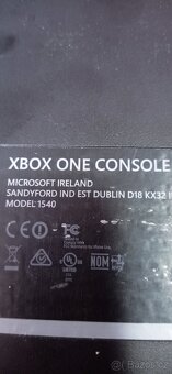 Prodej plně funkční Xbox one + Kinect bez ovladače - 3