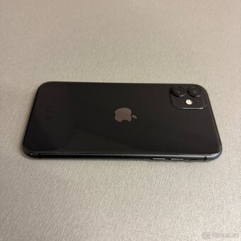 iPhone 11 128GB černý, 100% baterie, rok záruka - 3