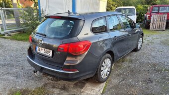 Opel Astra, 1.6 CDTI 2016 najeto 130.000 km - 3