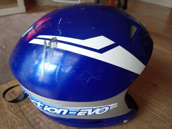 Chlapecká lyžařská helma - 3